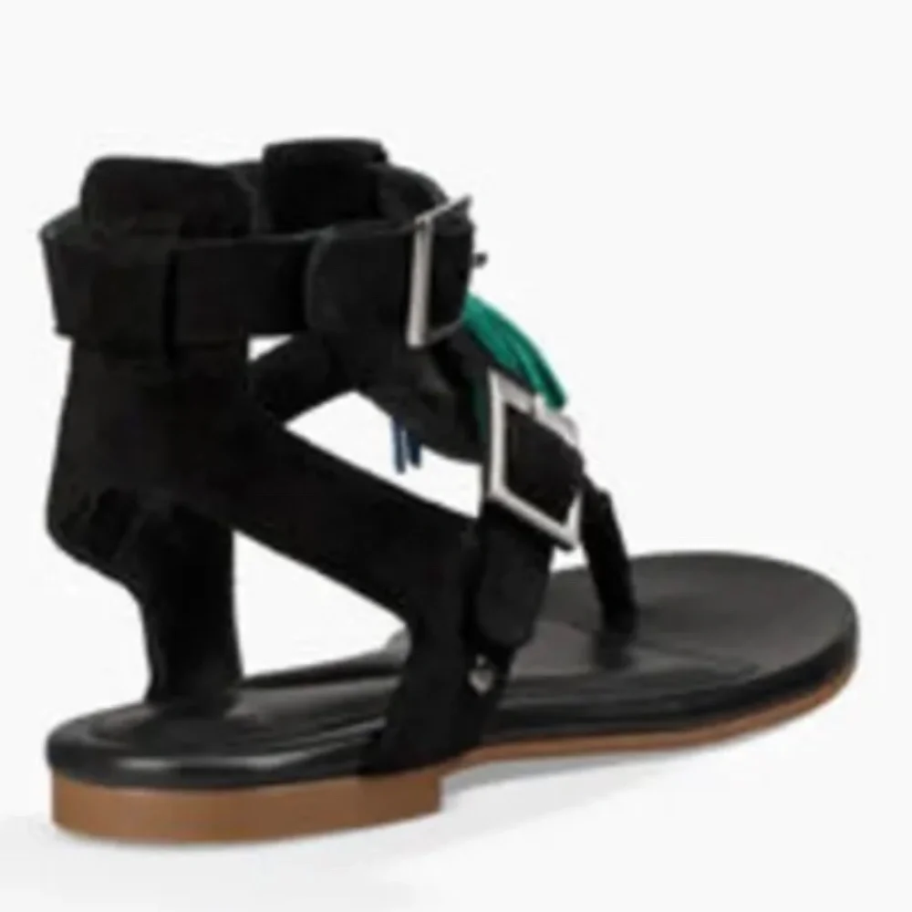 NIB $135 UGG Lecia Black Leather Ankle Wrap Sandal in size 7!